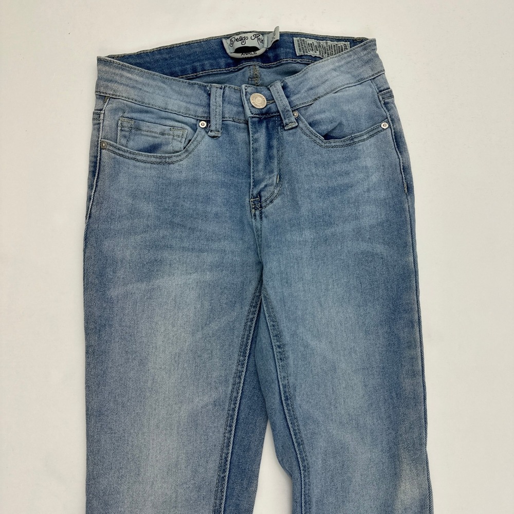 Indigo Rein Ankle Jeans Womens 1/24 Blue Embroidered Raw Hem Skinny Denim - Picture 2 of 6